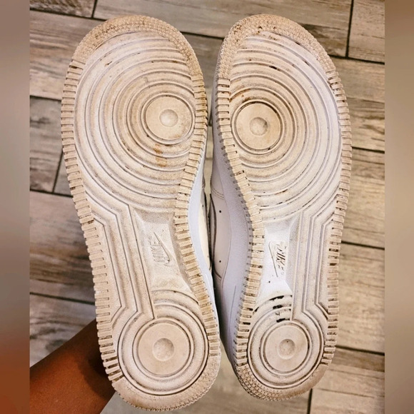 NIKE AIR FORCE 1 Classic all white sneakers basketball gorpcore shoes 7Y 8.5W - Picture 10 of 11